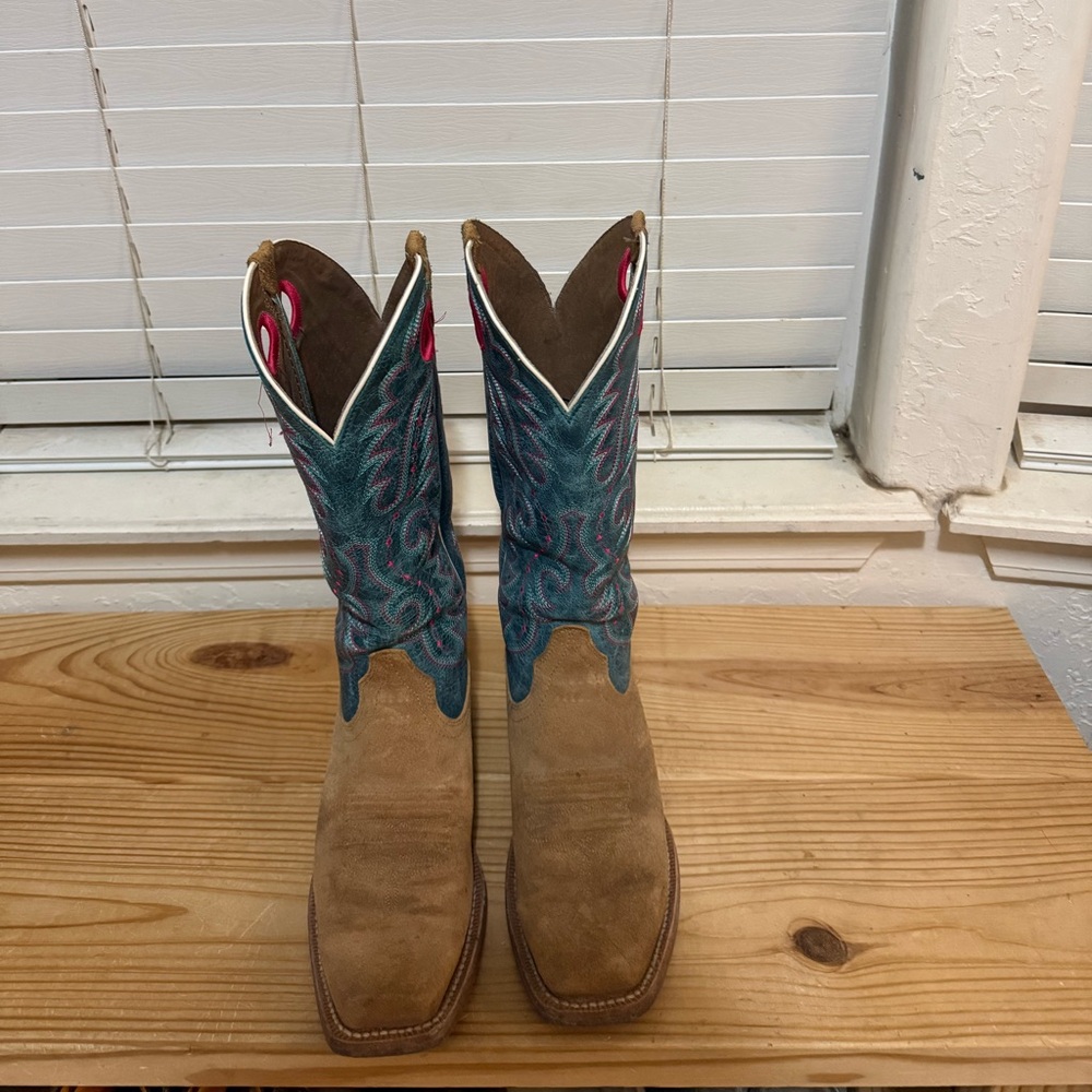 Ariat Tan and Blue Western Boots